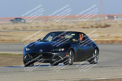 media/Dec-09-2022-Turn8 Trackdays (Fri) [[a82f2e2fc7]]/Yellow Group/Session 1 (Sweeper)/